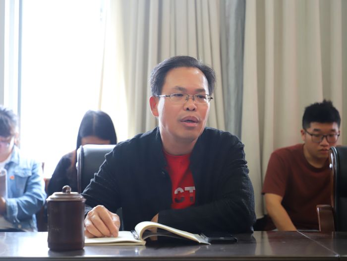 陳祖訓(xùn)作講話。譚龍 攝.jpg