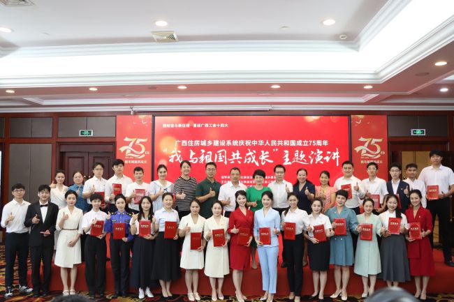 參賽選手大合照。梁紅玉 攝（修圖）.jpg