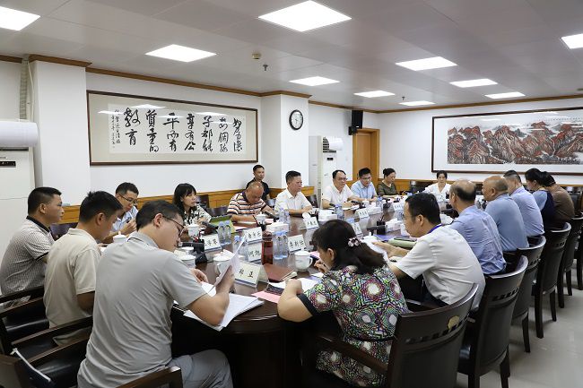 會(huì)議現(xiàn)場。施朝寧 攝（修圖）.jpg